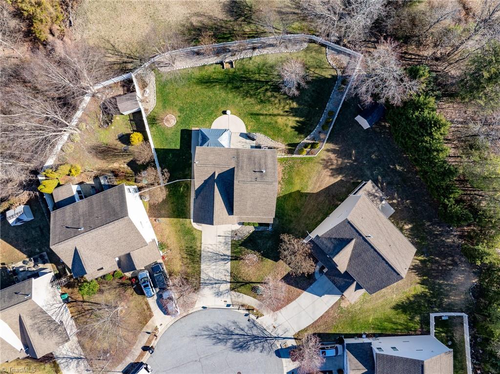 3477 Lilliefield Lane High Point, NC 27265 - Photo 36 of 41