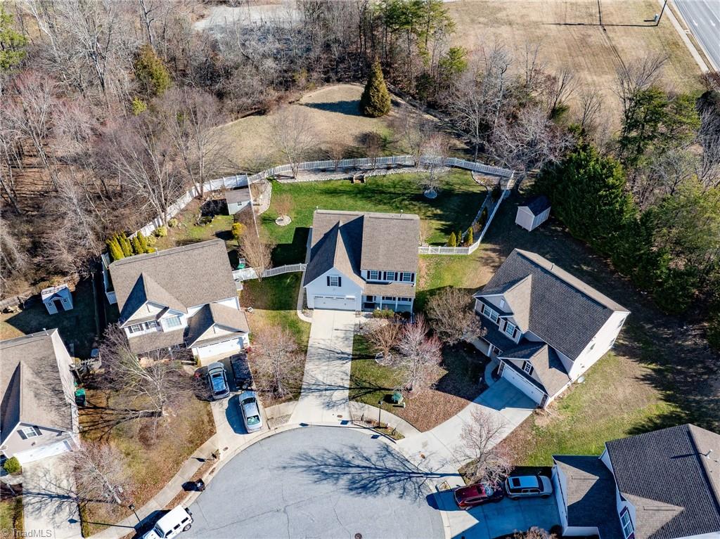 3477 Lilliefield Lane High Point, NC 27265 - Photo 37 of 41