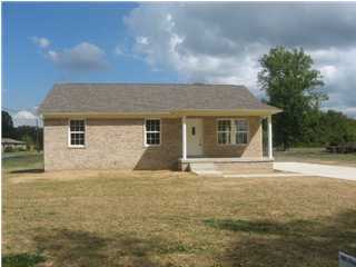 7415 Whipple Road Louisville, KY 40272 - Photo 1 of 1 Primary Photo