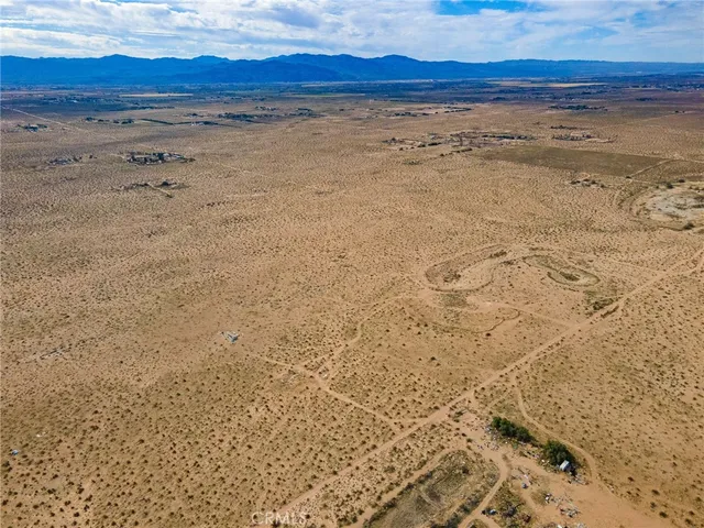 $25,000 | 123 Bobcat Lane, Newberry Springs, CA 92365