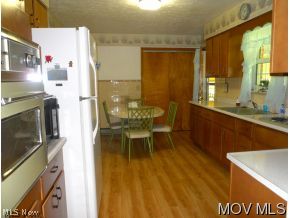 4925 Washington Road Ravenswood, WV 26164 - Photo 5 of 11 Gallery Image 5