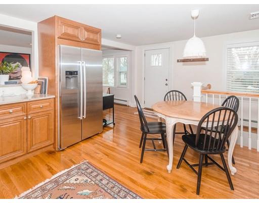 130 Thornton Road Waltham, MA 02453 - Photo 5 of 26 Gallery Image 5