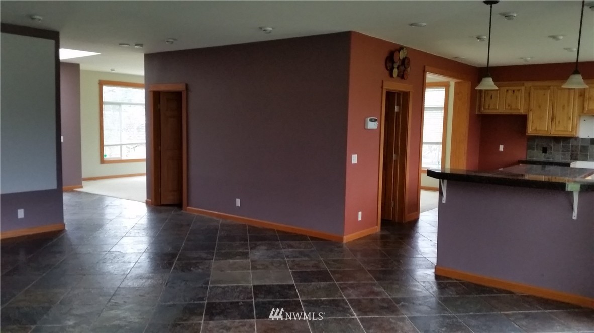 23905 Hoogdal Road Sedro-Woolley, WA 98284 - Photo 4 of 20 Gallery Image 4