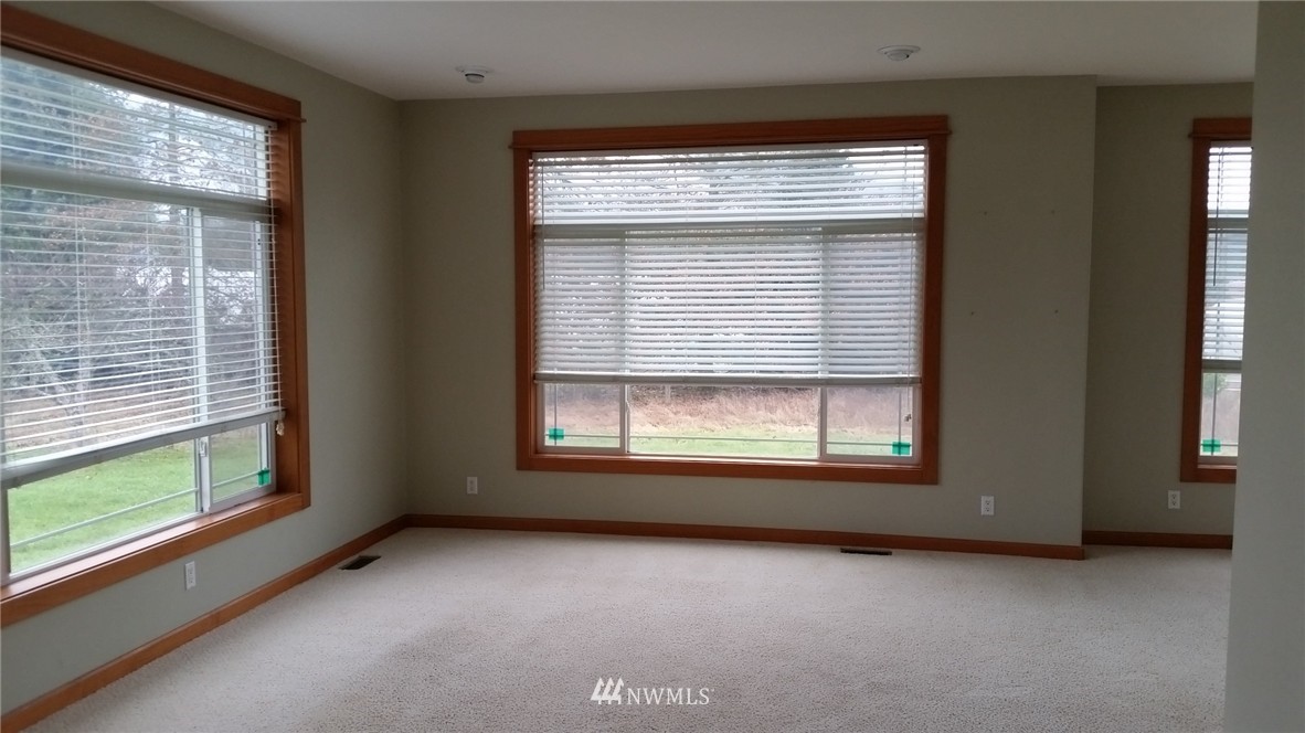 23905 Hoogdal Road Sedro-Woolley, WA 98284 - Photo 10 of 20 Gallery Image 10