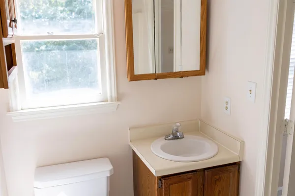 $1,850 | 2704 Moorsfield Court, Raleigh, NC 27604