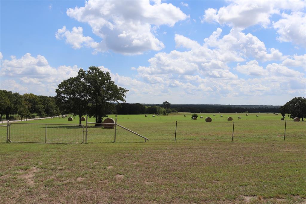 2642 Huddleston Road Sunset, TX 76270 - Photo 39 of 40 a view of a golf course