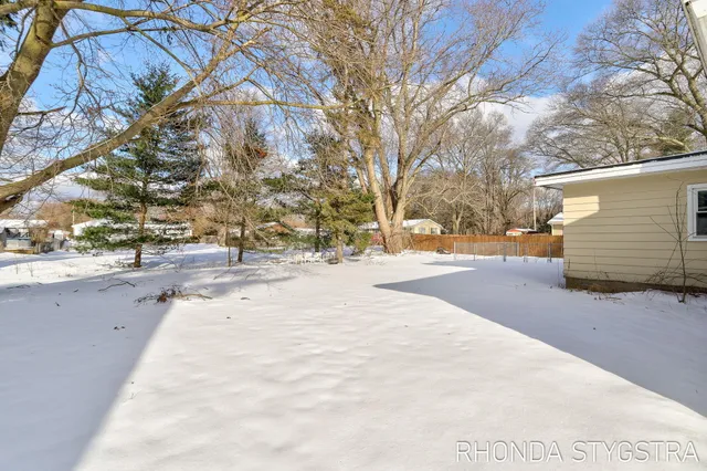 $349,900 | 1583 Jerome Street, Holland, MI 49423