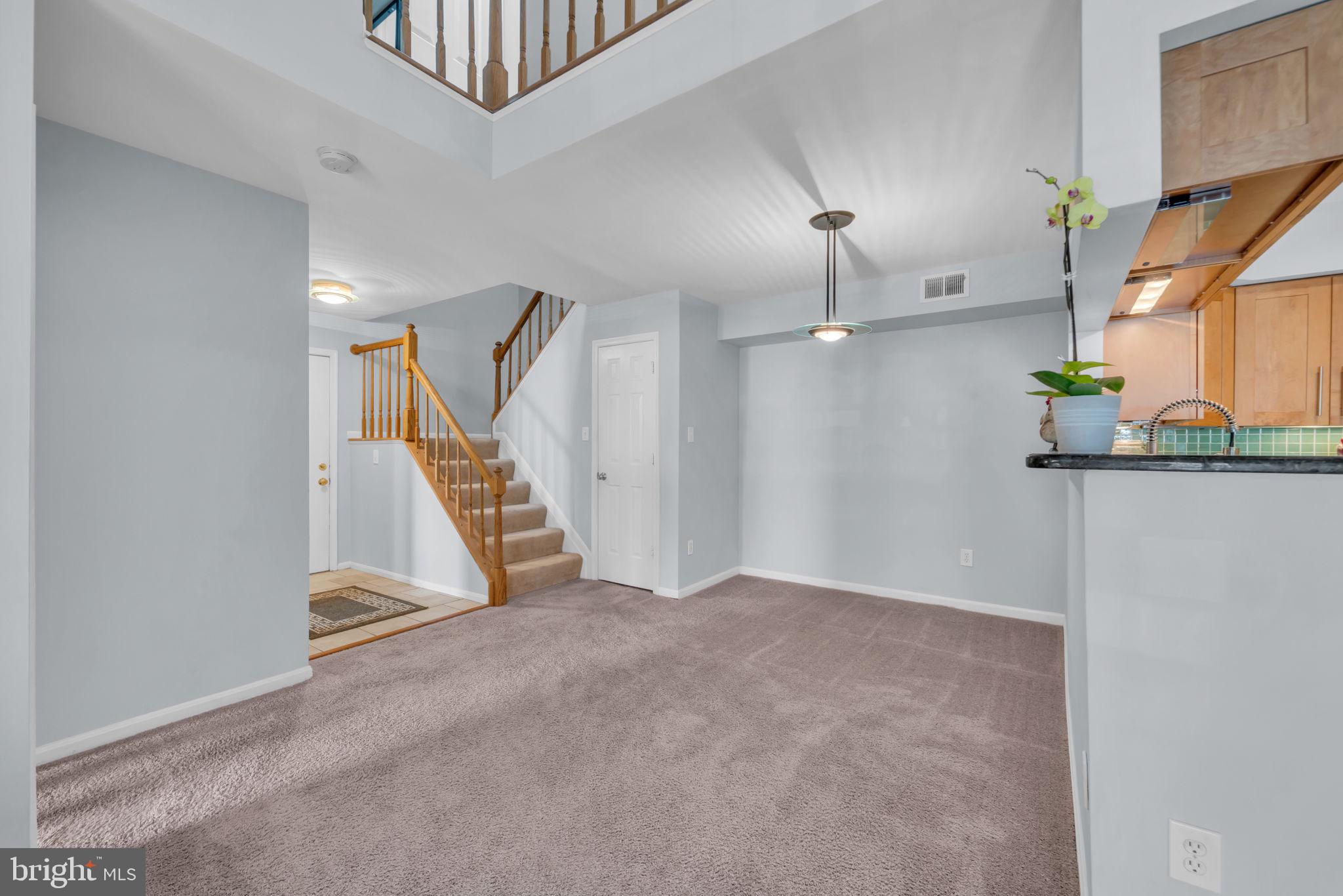 2233 Lovedale Lane, Unit L Reston, VA 20191 - Photo 6 of 18