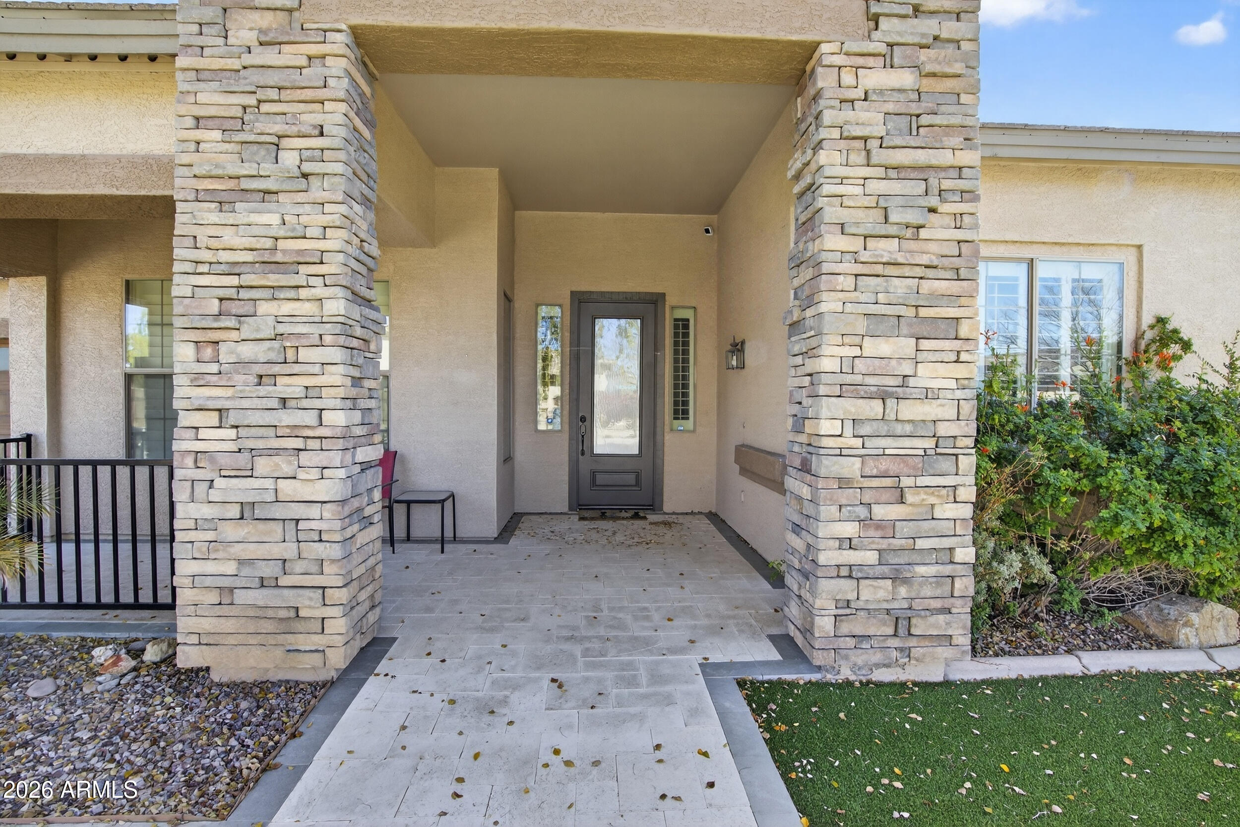 2969 South Martingale Road Gilbert, AZ 85295 - Photo 5 of 40 Front Door