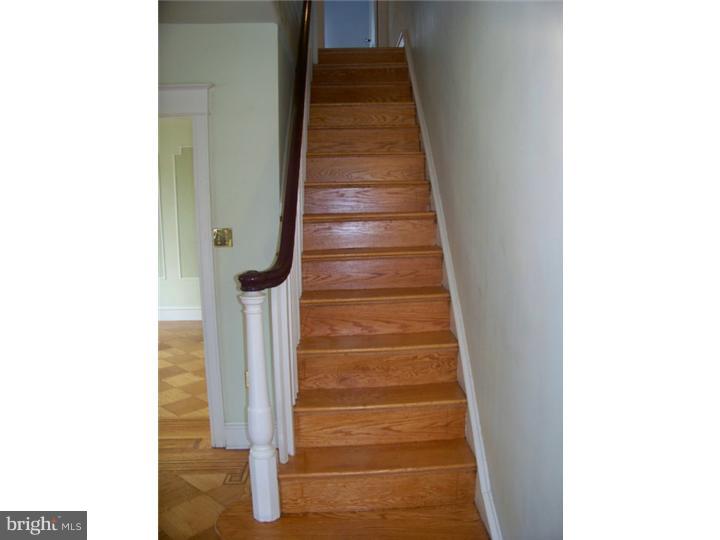 2215 Rhawn Street Philadelphia, PA 19152 - Photo 14 of 24 Hallway