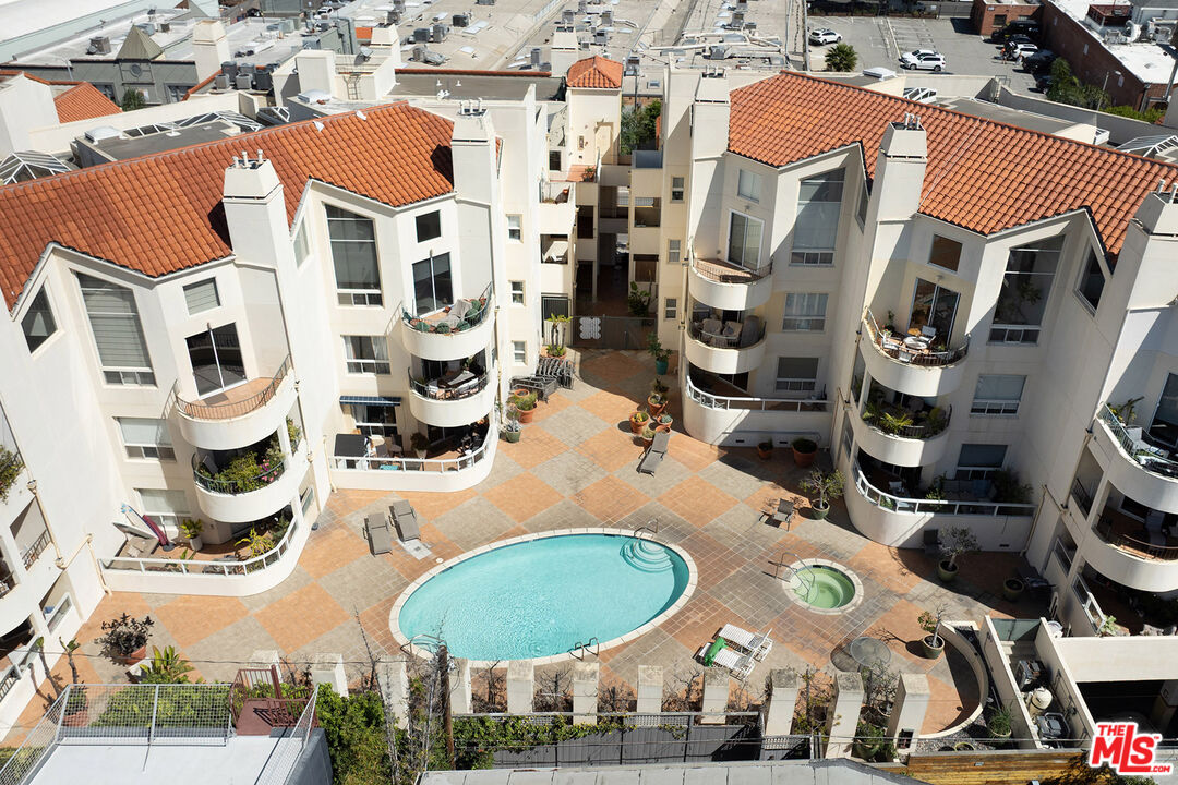 245 Main Street, Unit 210 Venice, CA 90291 - Photo 23 of 25