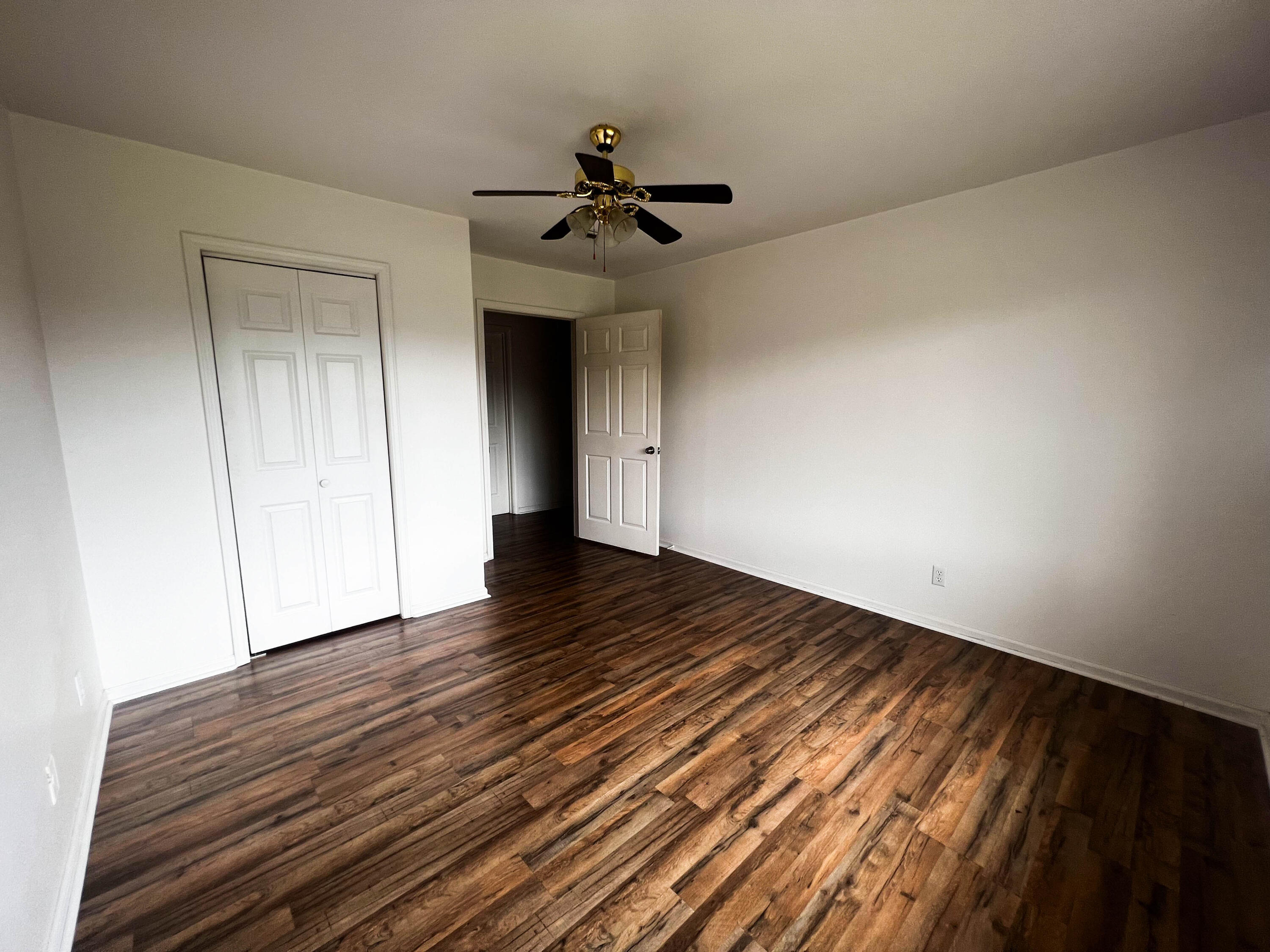 11705 Irvine Road Winchester, KY 40391 - Photo 17 of 26 373491741_590832889916575_32875470709656