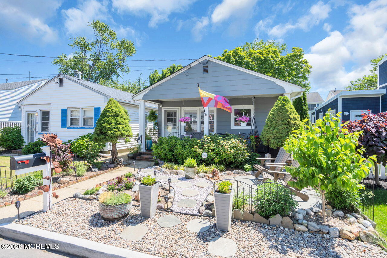 122 Inskip Avenue Ocean Grove, NJ 07756 - Photo 6 of 39 6-web-or-mls-DSC08423