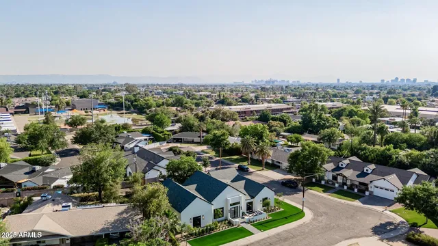 $11,145 | 3301 East Elm Street, Phoenix, AZ 85018