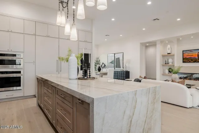 $11,145 | 3301 East Elm Street, Phoenix, AZ 85018