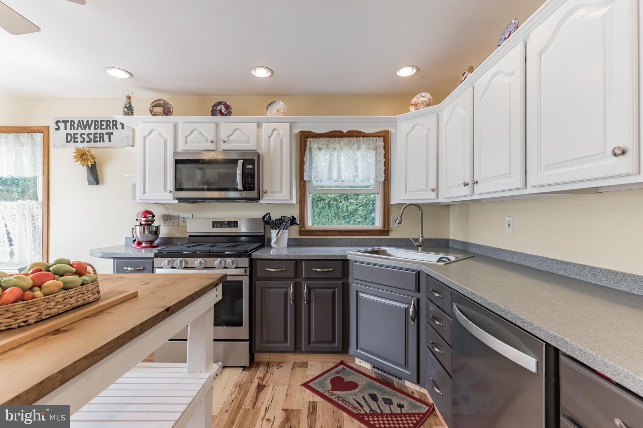20 Hawthorne Road Sicklerville, NJ 08081 - Photo 14 of 28 Gallery Image 14
