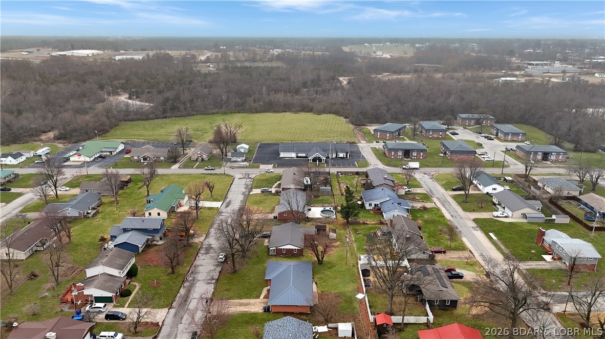107 Lynn Avenue Eldon, MO 65026 - Photo 27 of 55 Small town soul
