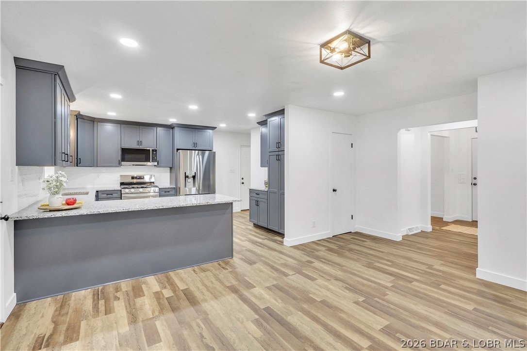 107 Lynn Avenue Eldon, MO 65026 - Photo 10 of 55 Chef ready kitchen awaits