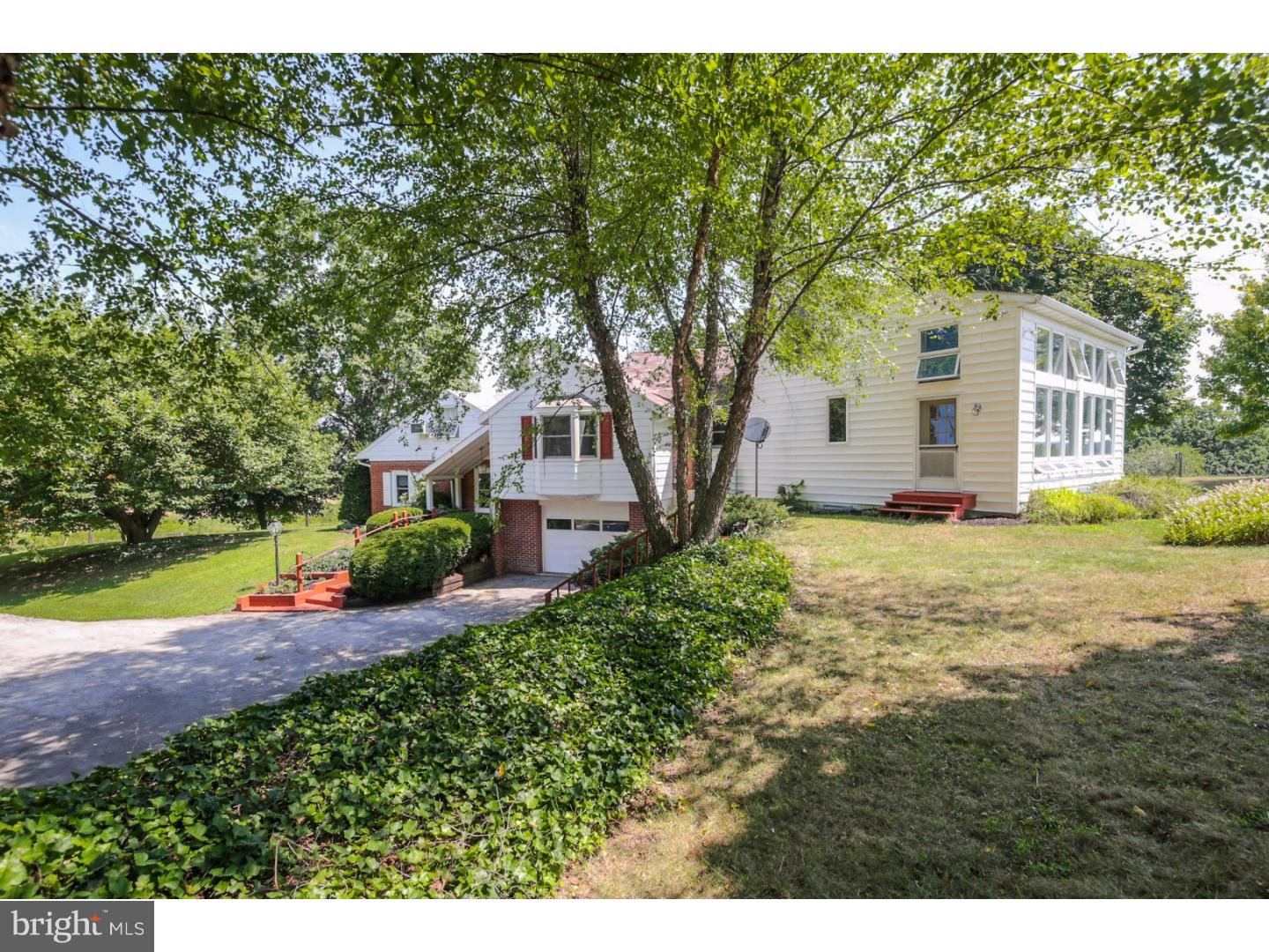 438 Gum Tree Road Coatesville, PA 19320 - Photo 2 of 25 Exterior Side