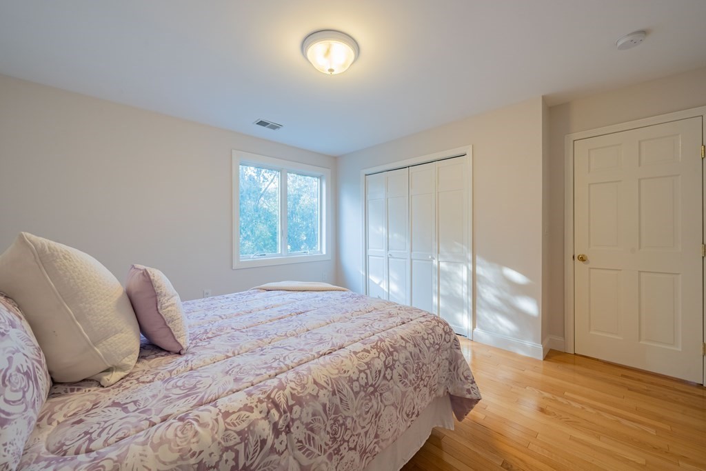 15 Longfellow Road Lexington, MA 02420 - Photo 35 of 42