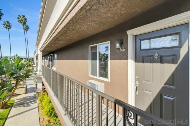 $309,000 | 800 North Mollison Avenue, Unit 42, El Cajon, CA 92021