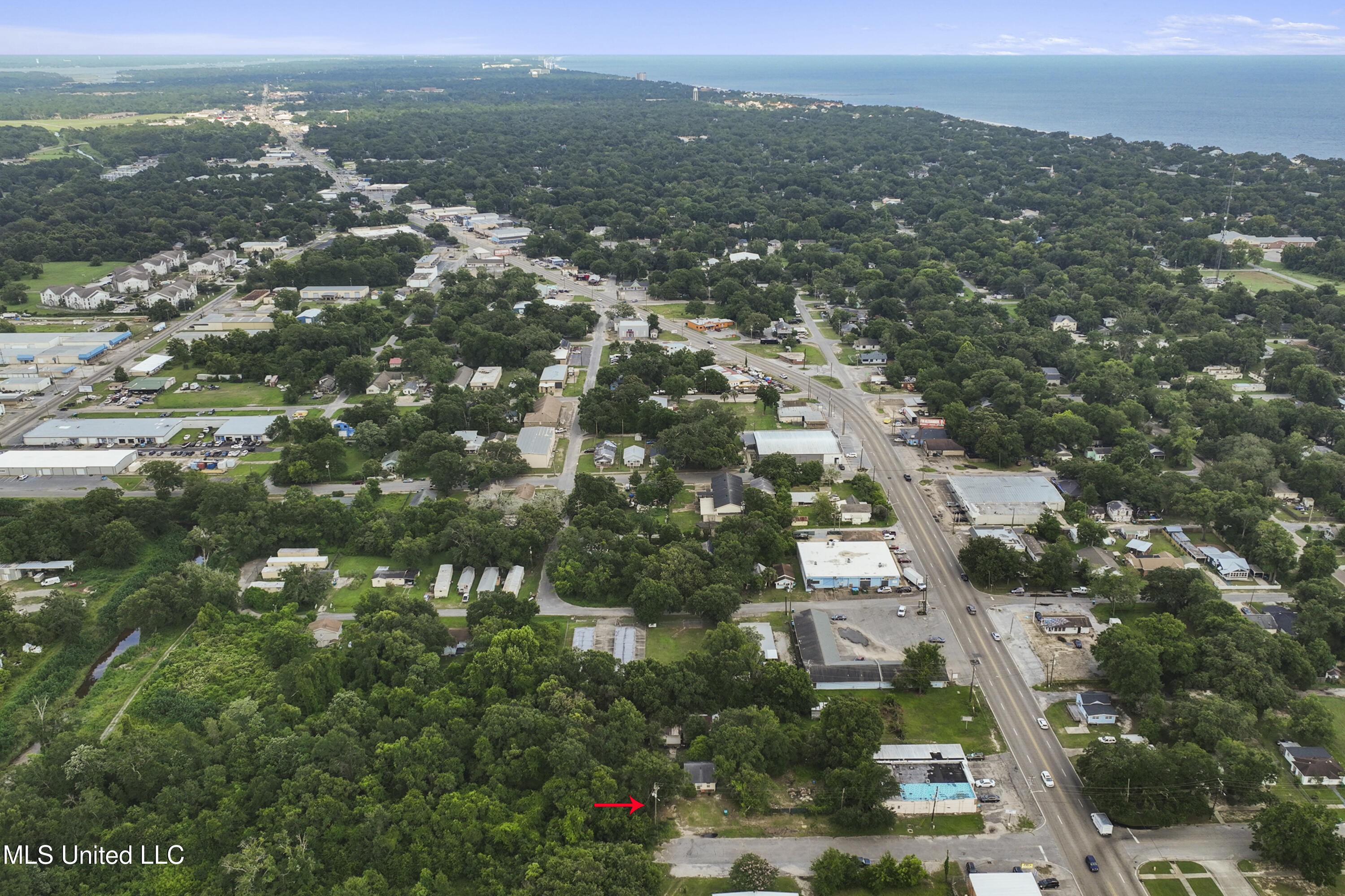 1918 Pass Road Gulfport, MS 39501 - Photo 17 of 30 010