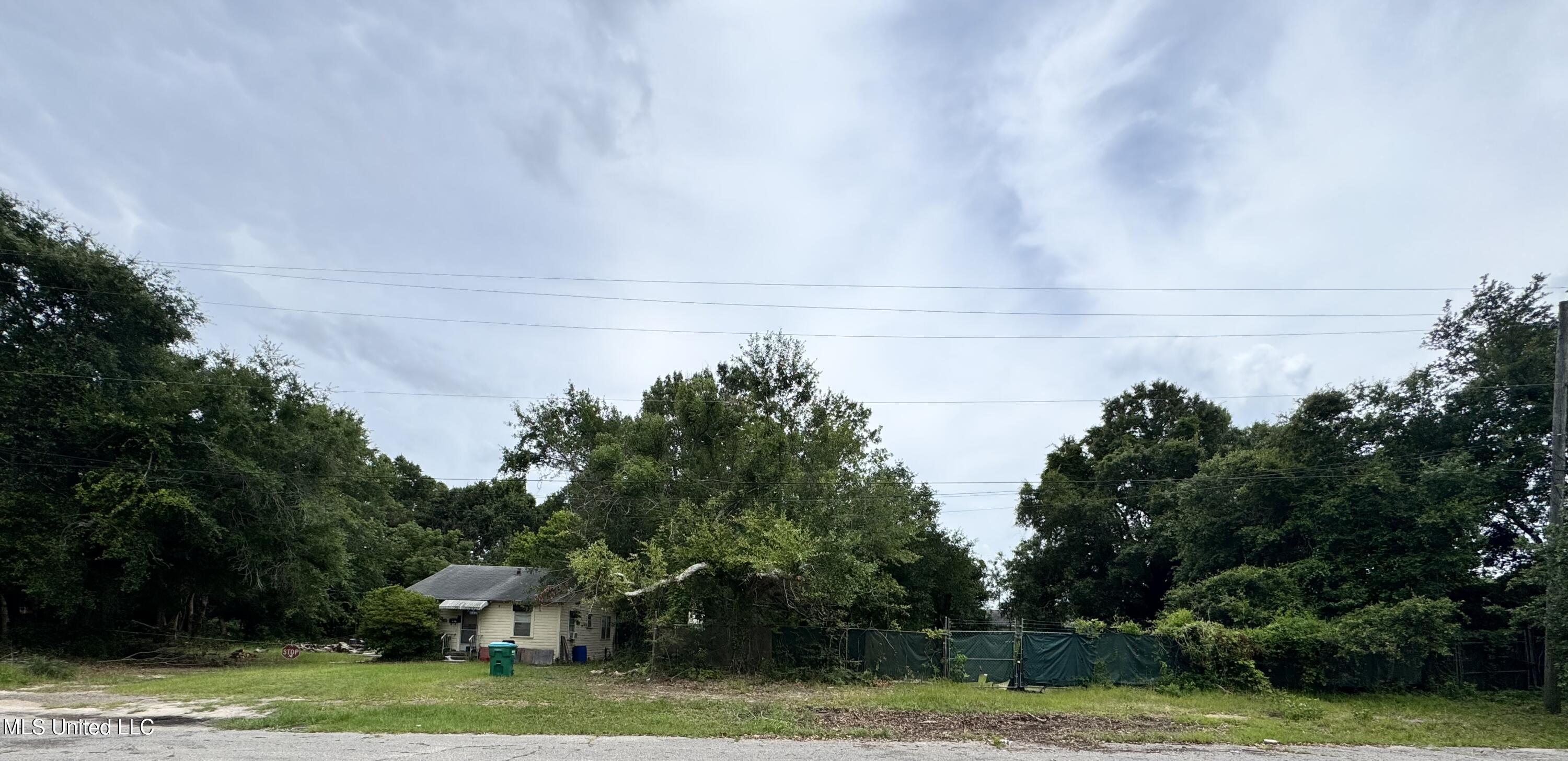 1918 Pass Road Gulfport, MS 39501 - Photo 23 of 30 IMG_8572