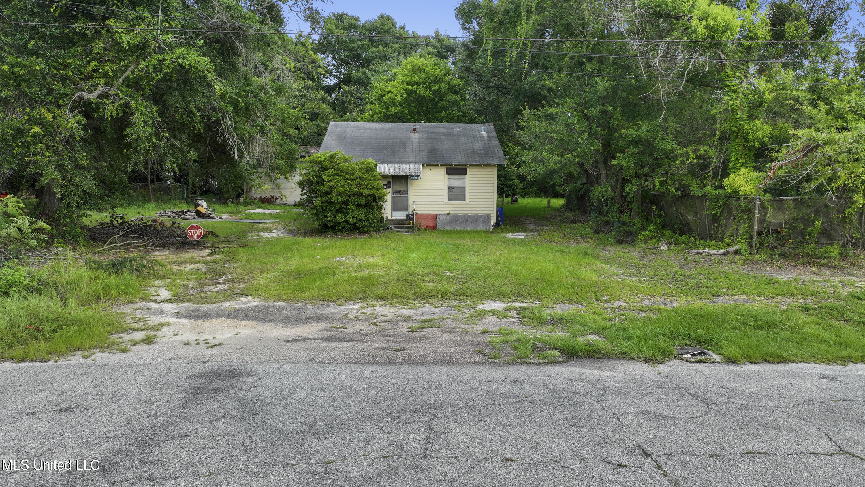 1918 Pass Road Gulfport, MS 39501 - Photo 29 of 30 007