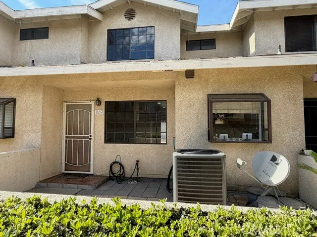 $2,650 | 1034 East 6th Street, Unit 803, Ontario, CA 91764