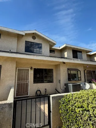 $2,500 | 1034 East 6th Street, Unit 803, Ontario, CA 91764