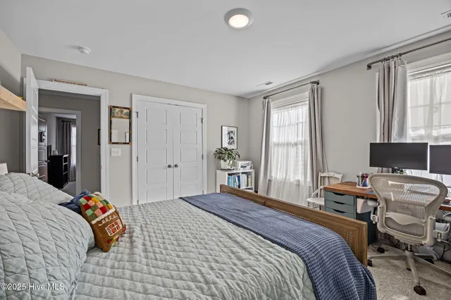 $609,000 | 2225 Three Oaks Drive, Greenville, NC 27858