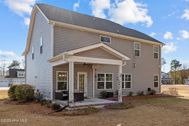 $609,000 | 2225 Three Oaks Drive, Greenville, NC 27858