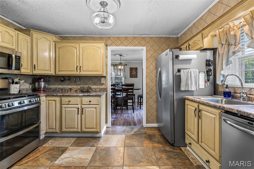 12710 State Rd TT Festus, MO 63028 - Photo 11 of 29