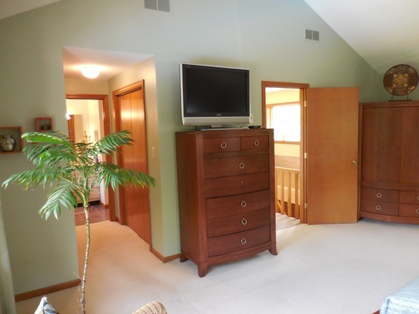 90 Allison Lane West Springfield, MA 01089 - Photo 15 of 30