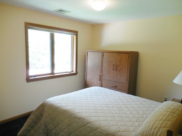90 Allison Lane West Springfield, MA 01089 - Photo 19 of 30