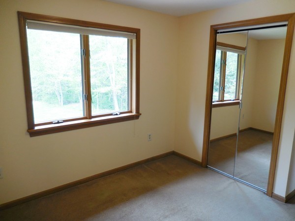 90 Allison Lane West Springfield, MA 01089 - Photo 20 of 30