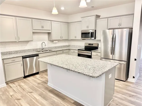 $280,000 | 261 Dupont Drive, Cartersville, GA 30121