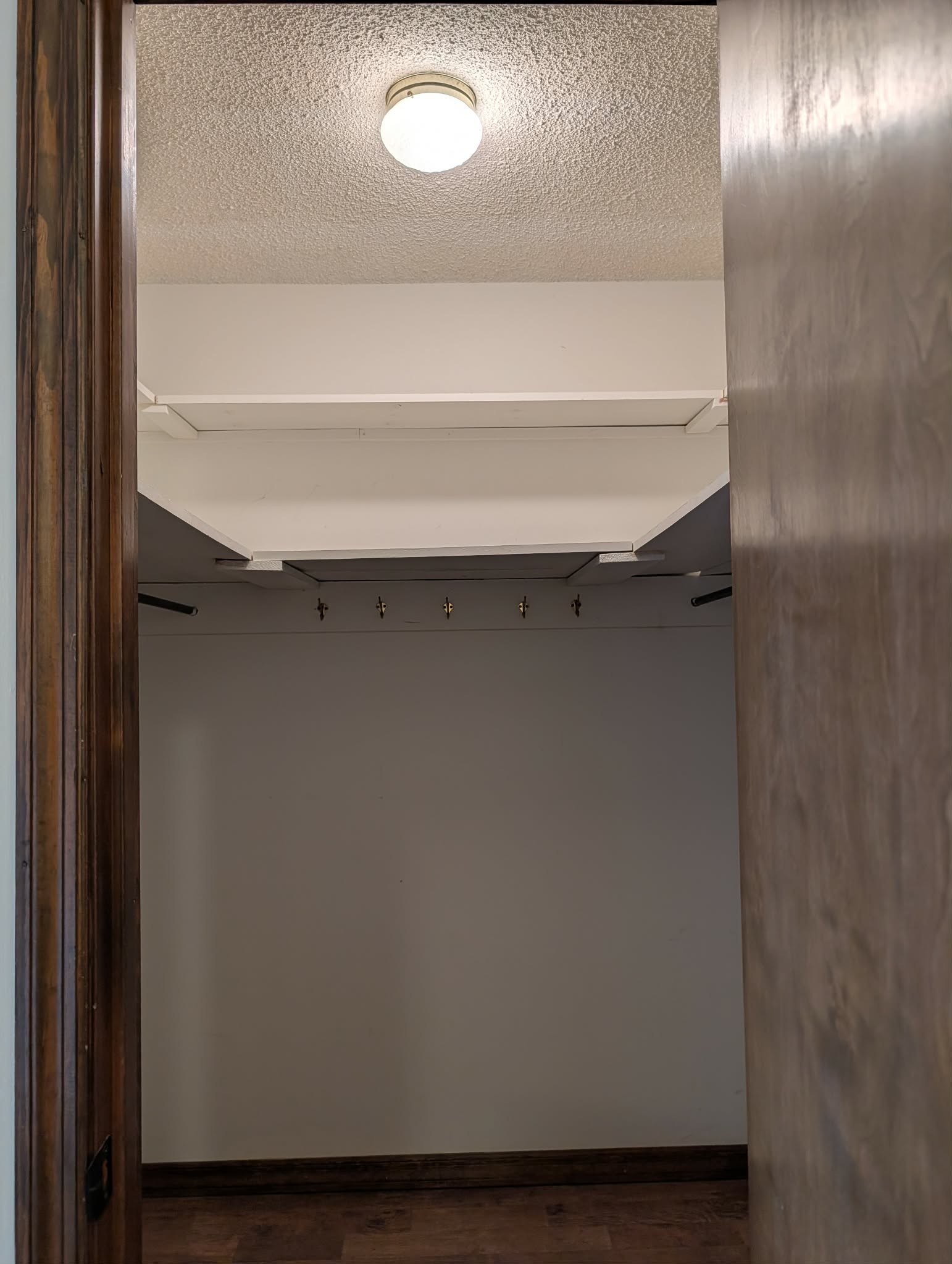 1581 Galen Road Lafayette, TN 37083 - Photo 27 of 36 a close view of closet