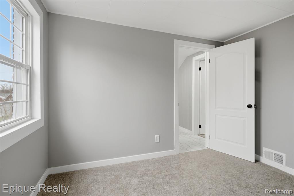9991 Robson Street Detroit, MI 48227 - Photo 23 of 30