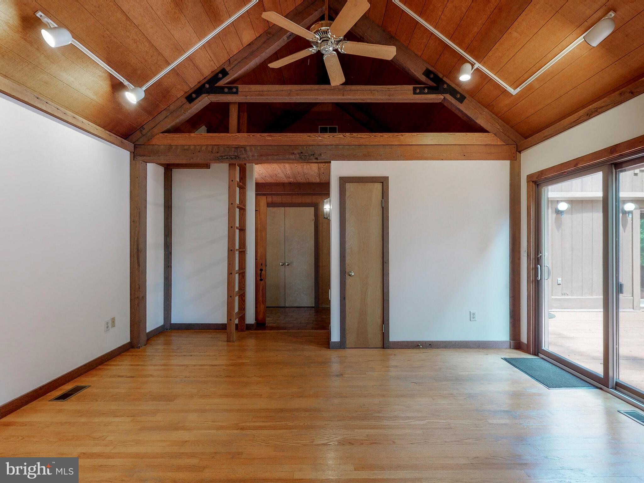 3107 Cabin Run Road Woodbine, MD 21797 - Photo 14 of 50 Living Room With Loft And Deck Access