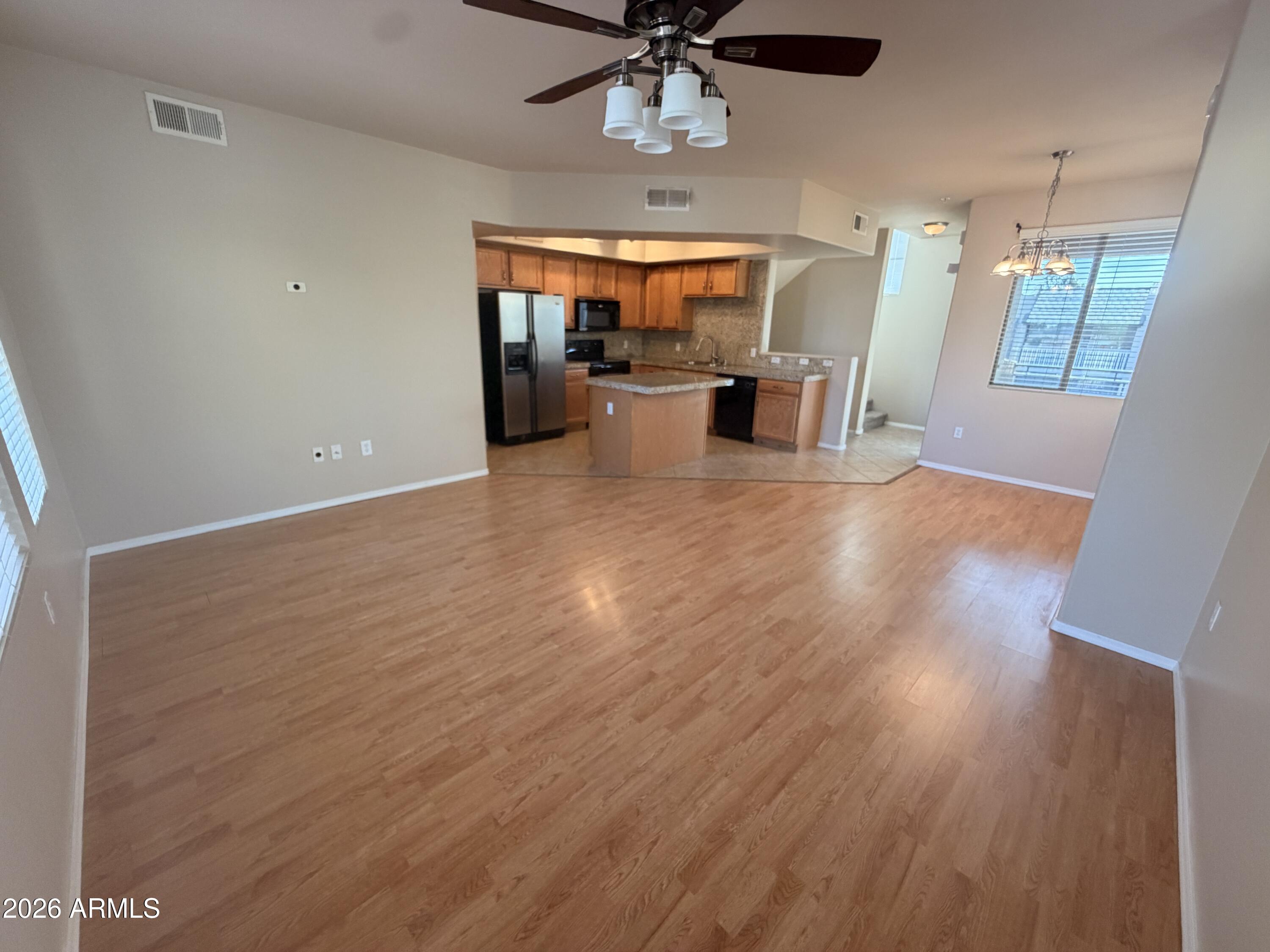 3250 West Greenway Road, Unit 148 Phoenix, AZ 85053 - Photo 9 of 25