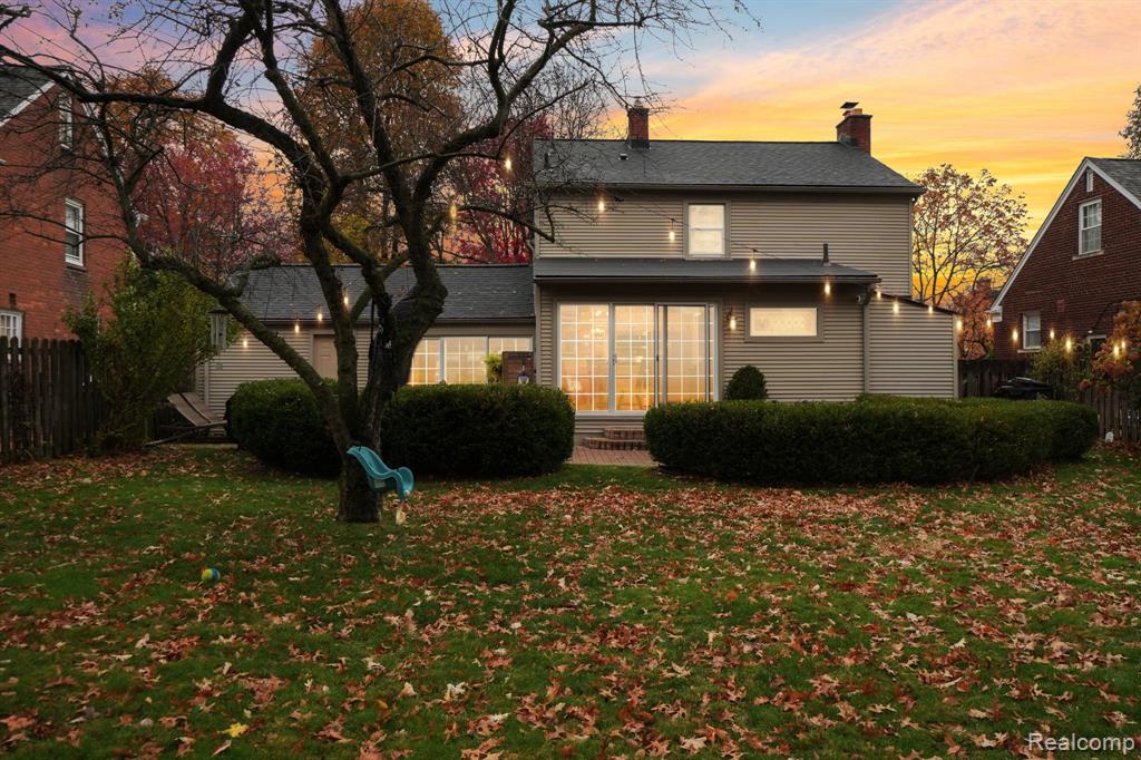 1039 Hawthorne Road Grosse Pointe Woods, MI 48236 - Photo 45 of 63