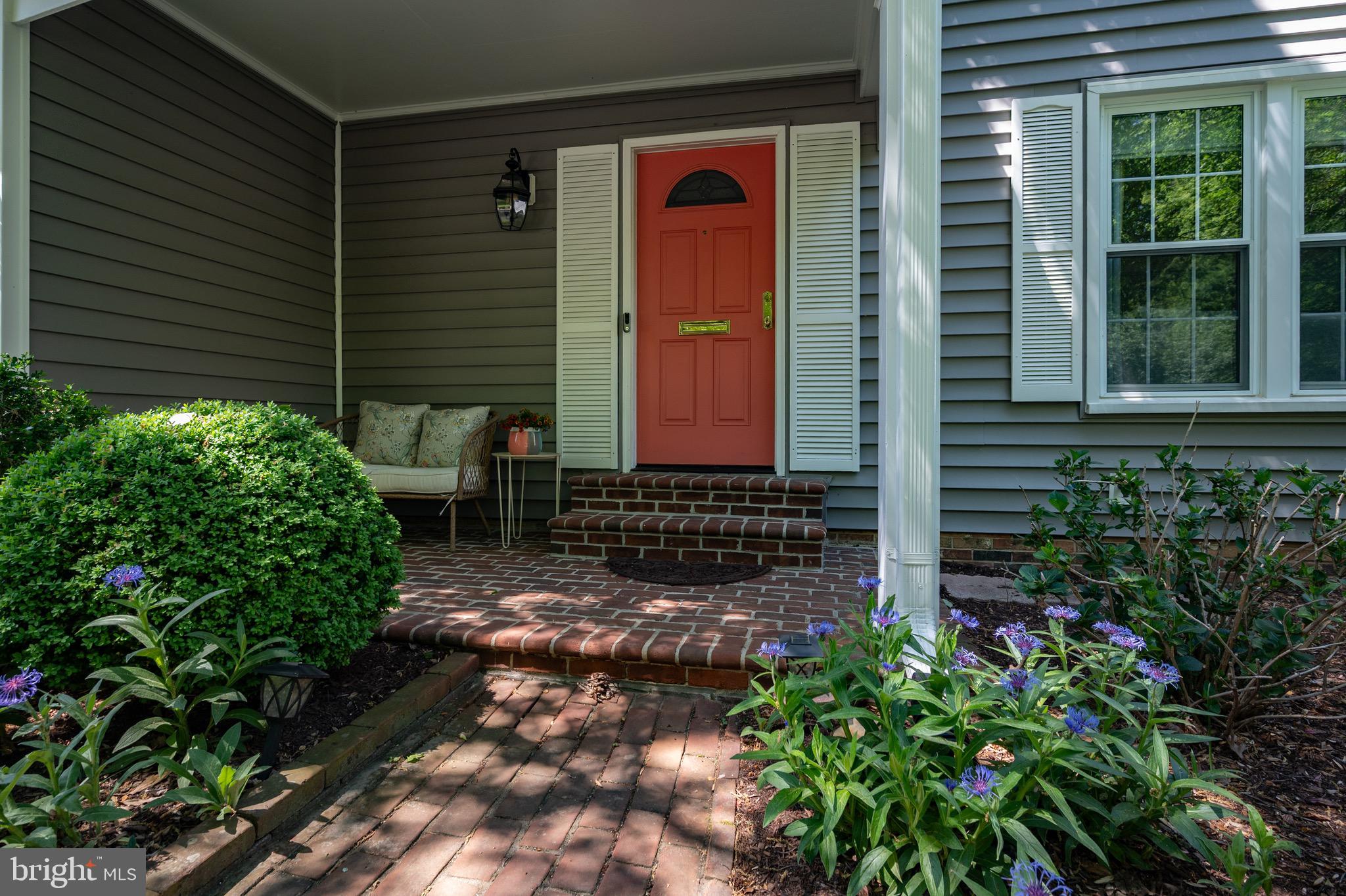 7118 Devonshire Road Alexandria, VA 22307 - Photo 5 of 88 Gallery Image 5