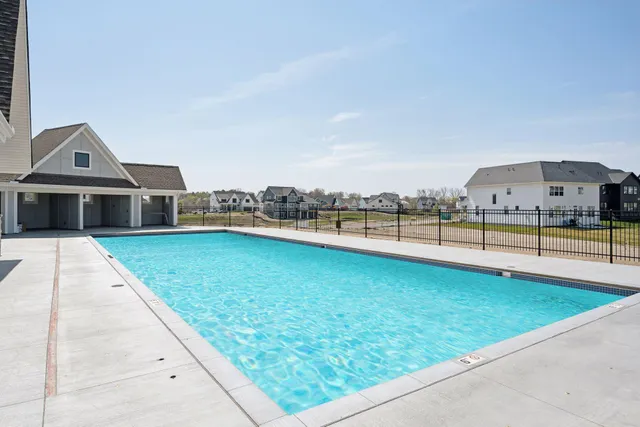 $1,895,000 | 16820 46th Avenue North, Plymouth, MN 55446