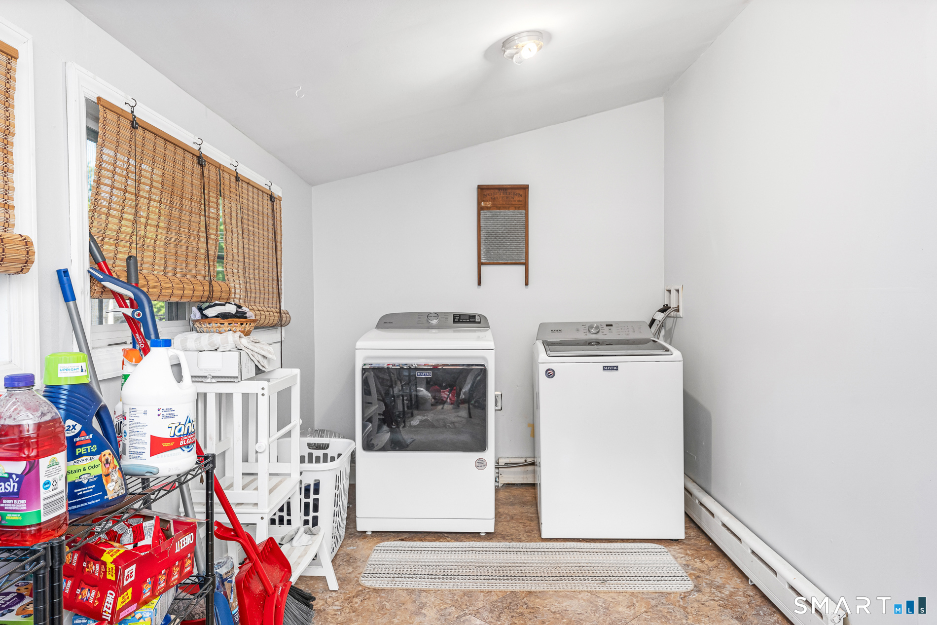 1070 Norwich Road Plainfield, CT 06374 - Photo 14 of 32