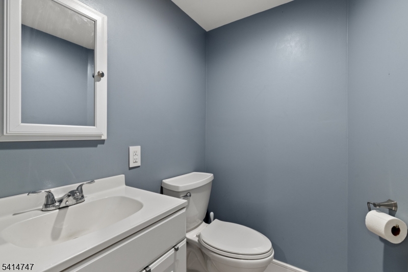 19 Adams Street Belvidere, NJ 07823 - Photo 12 of 27