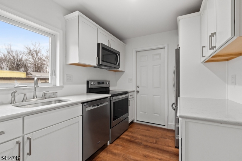 19 Adams Street Belvidere, NJ 07823 - Photo 10 of 27