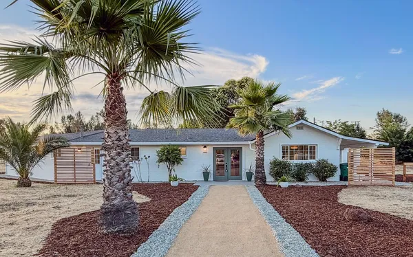 $439,000 | 17908 Strawberry Lane, Anderson, CA 96007