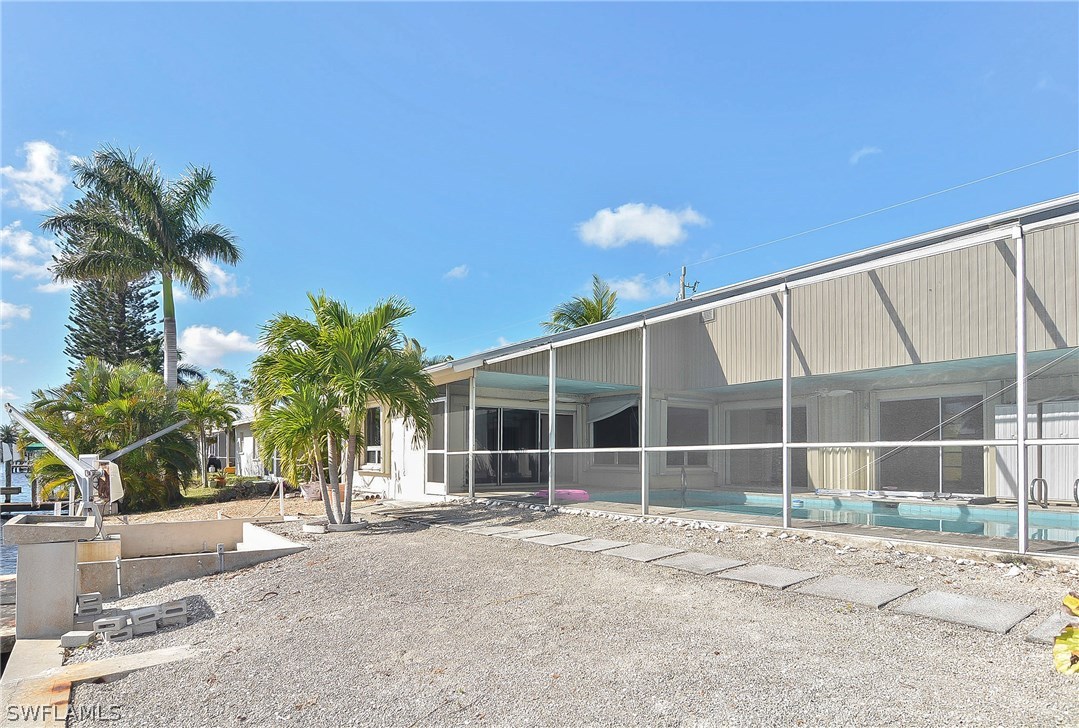 2591 Bridgeview Street Matlacha, FL 33993 - Photo 20 of 22 Gallery Image 20
