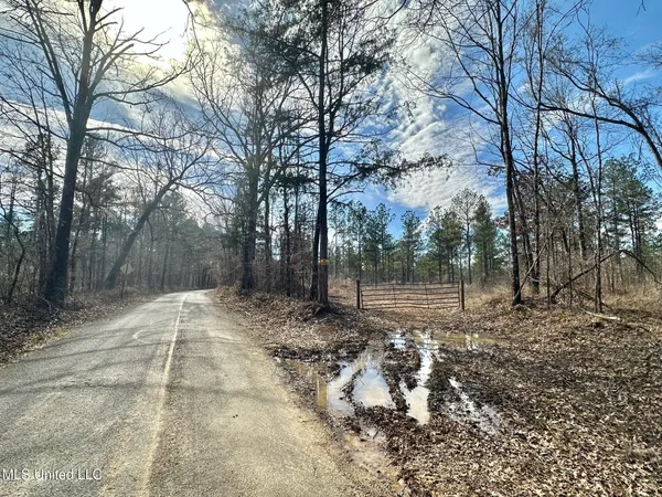 $555,000 | 1 Prentiss Crump Road, Utica, MS 39175